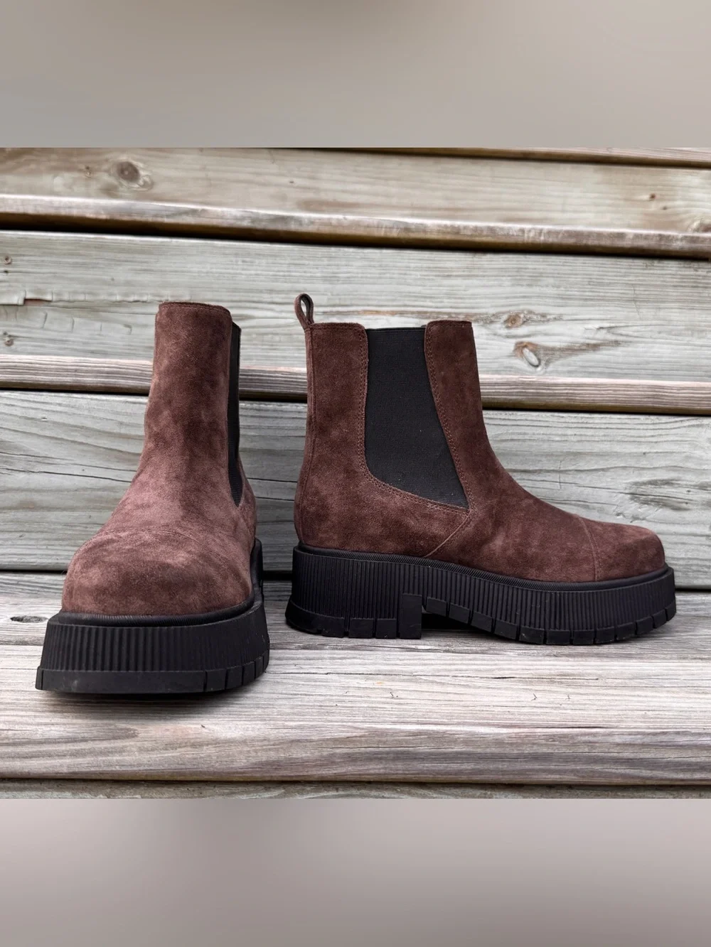 MARC FISHER LTD BERMUDA LUG SOLE CHELSEA BOOT